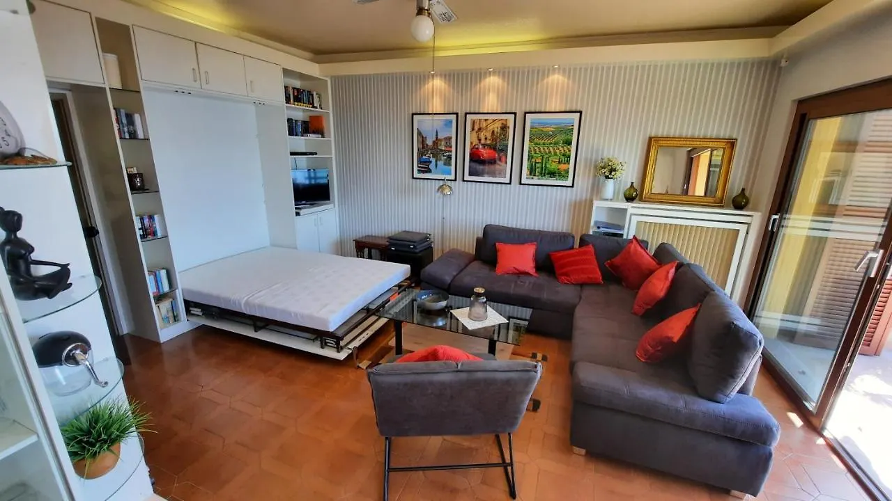 Apartament Vista Maccagno 0*,