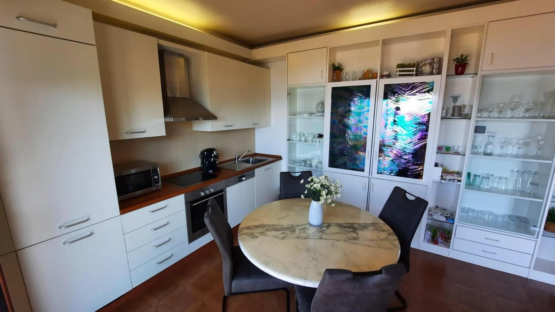 Apartament Vista Maccagno 0*,  Włochy